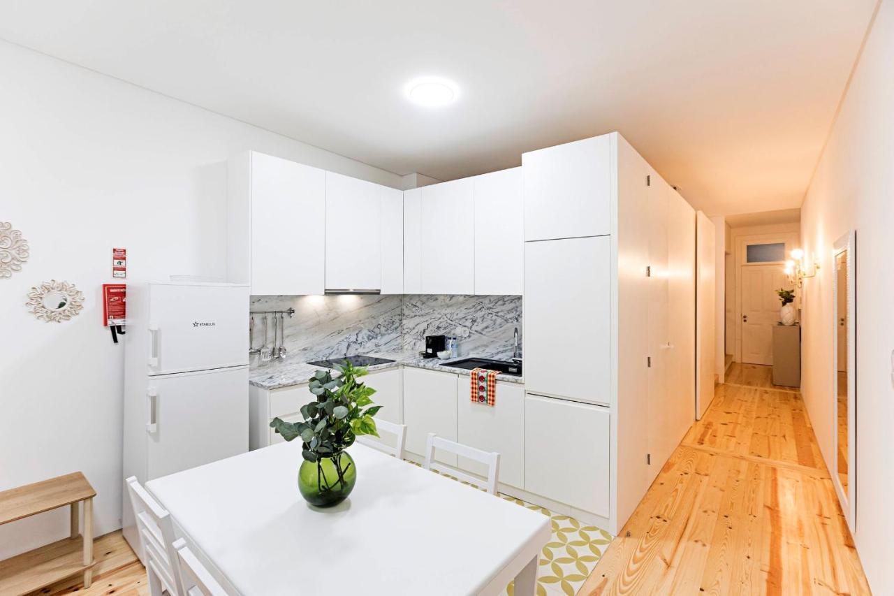 Lóios 1BR Flat Downtown by LovelyStay Porto Exterior foto