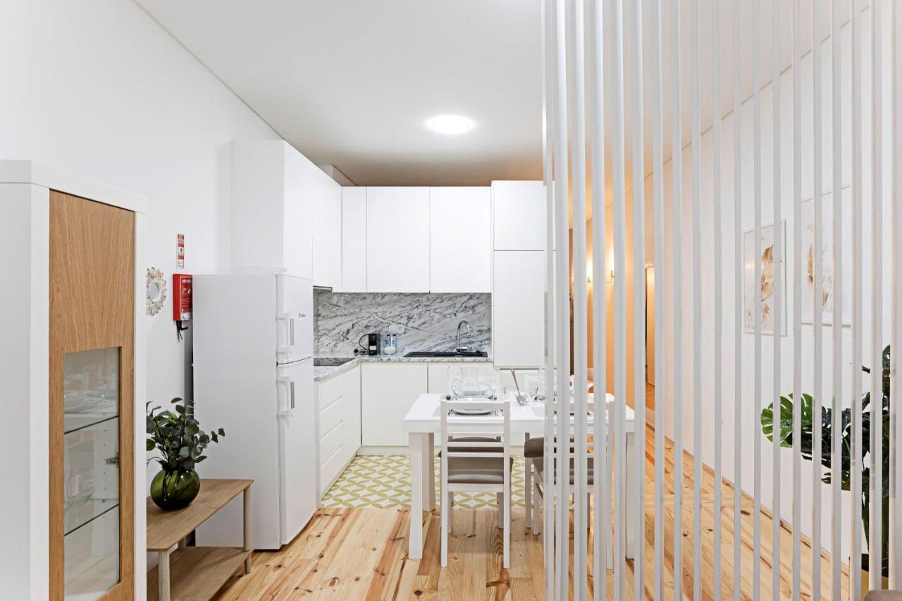 Lóios 1BR Flat Downtown by LovelyStay Porto Exterior foto
